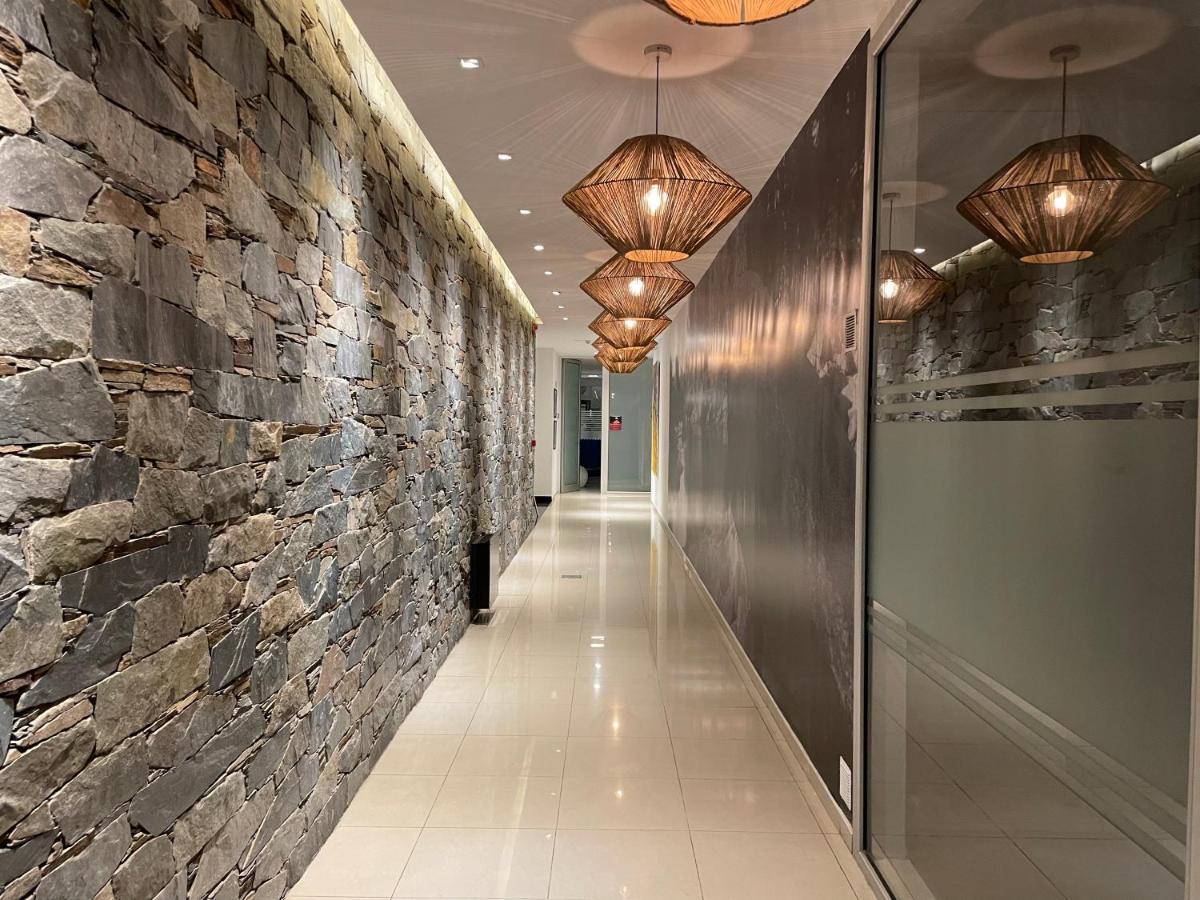 Amerian Carlos Paz & Suites วิญาการ์ลอสปาซ ภายนอก รูปภาพ
